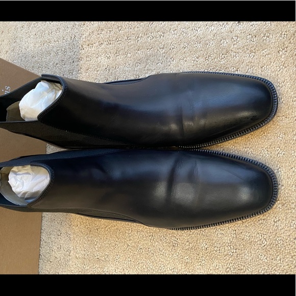 ✨SOLD✨Christian Louboutin Chelsea Boots - Picture 3 of 8